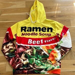 Ramen hoodie adult large never worn